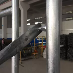 Cross brace