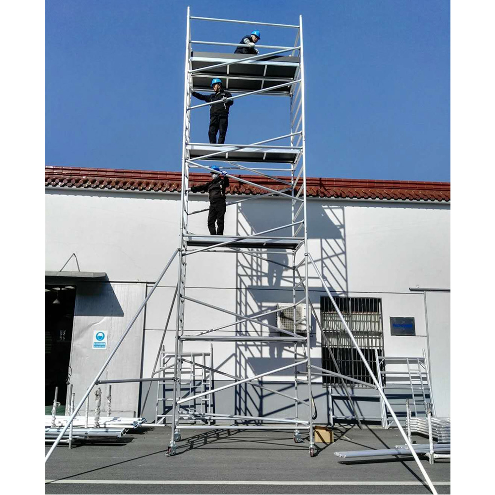 Aluminum scaffolding tower