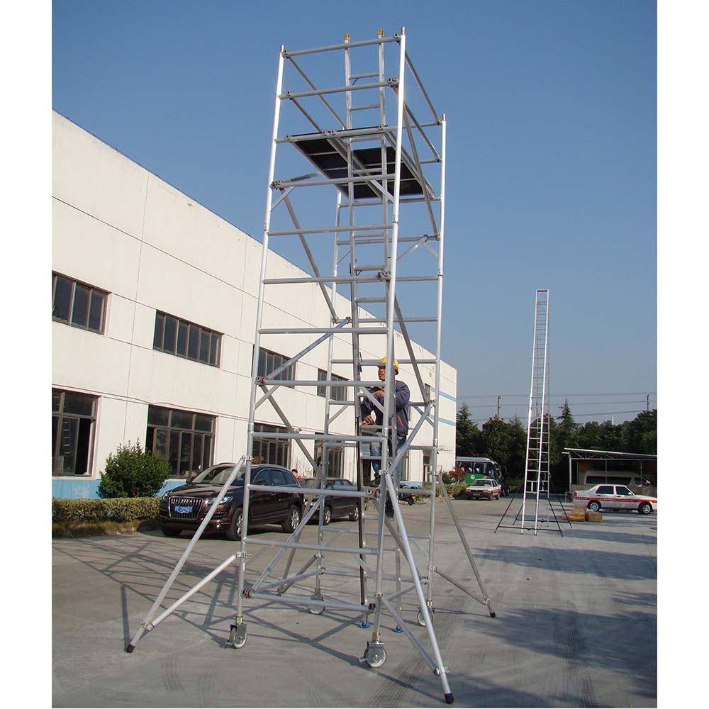 Aluminum scaffolding tower